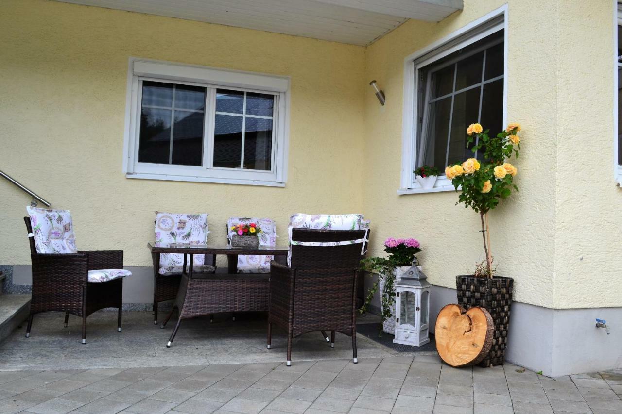 Bei Den Geissens Aldersbach Exterior foto